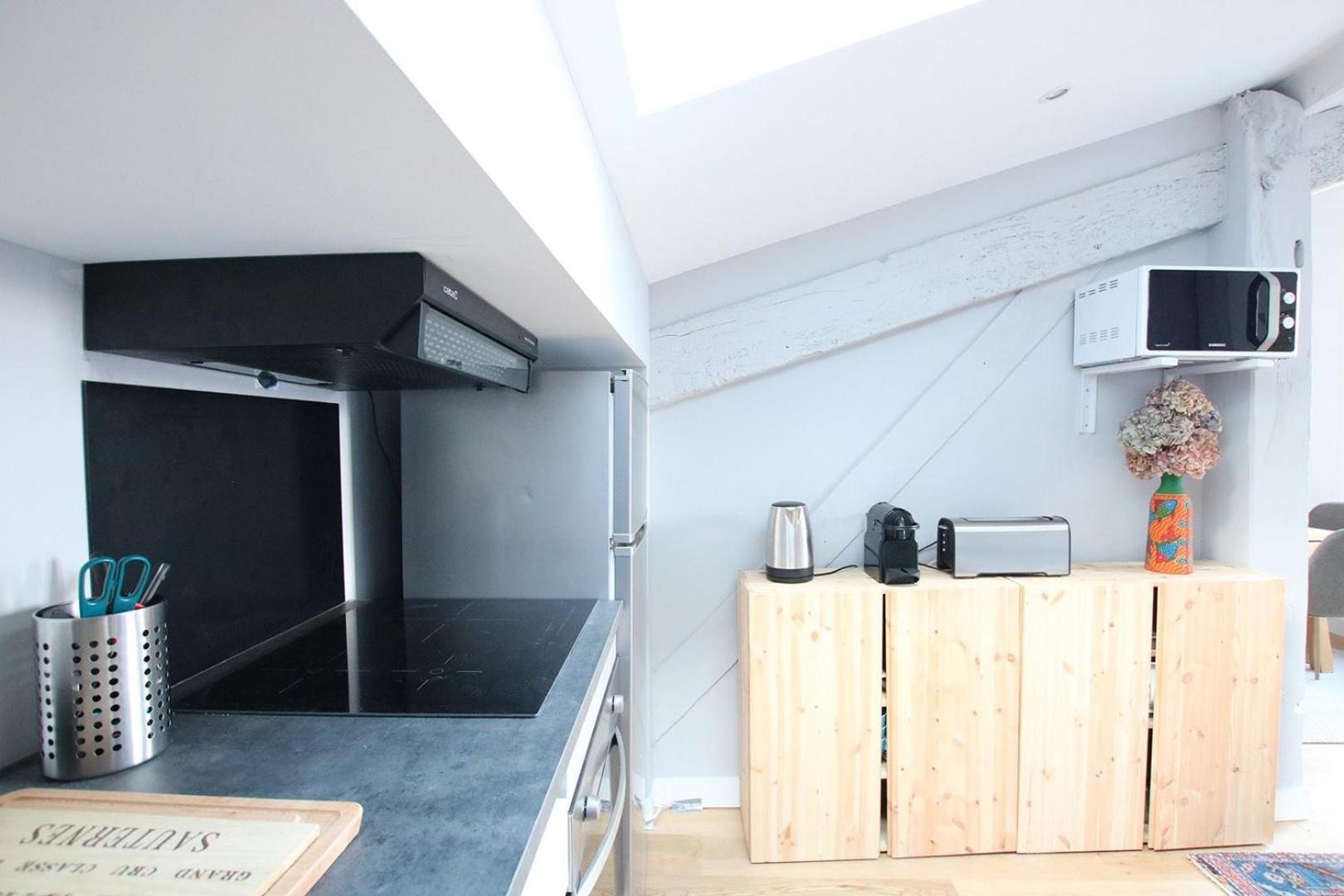 Guestready - Sunny Attic Apt Near Grand Theatre Бордо Экстерьер фото